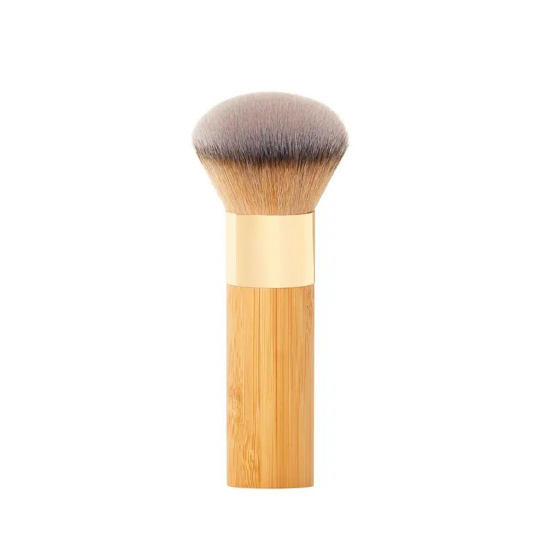 the buffer™ Brush – Fluffy Dome Foundation Brush for Airbrushed Coverage